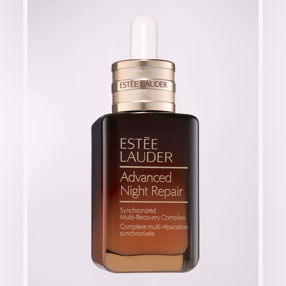 Estee Lauder Advanced Night Repair Serum
Synchronized Multi-Recovery Complex 1.7